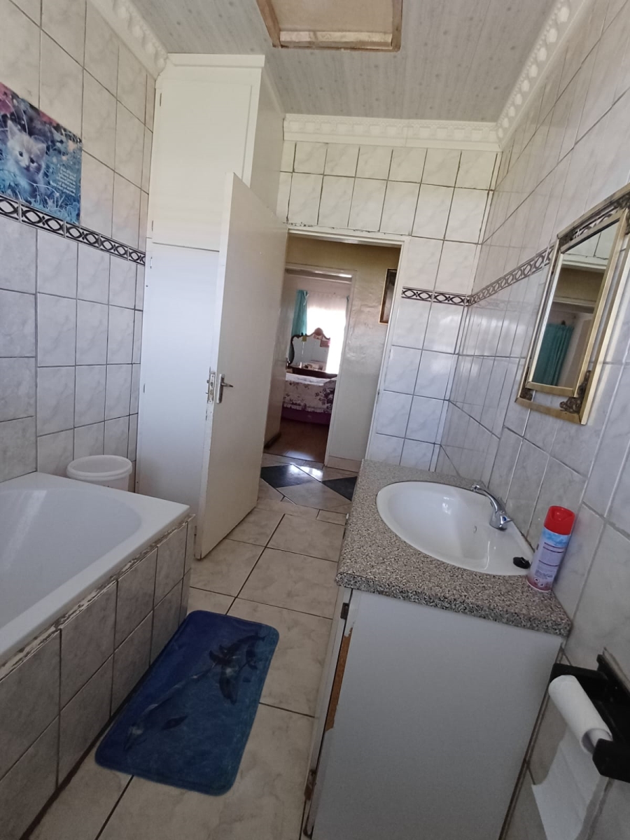 3 Bedroom Property for Sale in Aloevale Eastern Cape